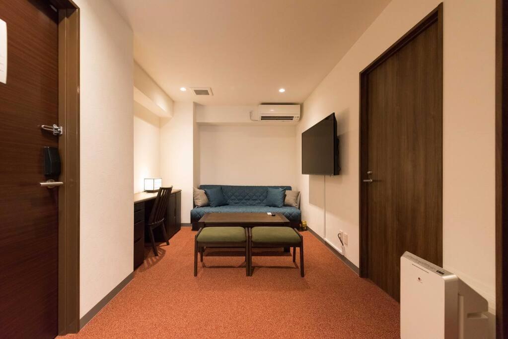 Serorin Light Hotel Токио Экстерьер фото